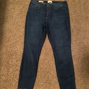 Womens mid rise skinny universal thread jeans size 12r /31